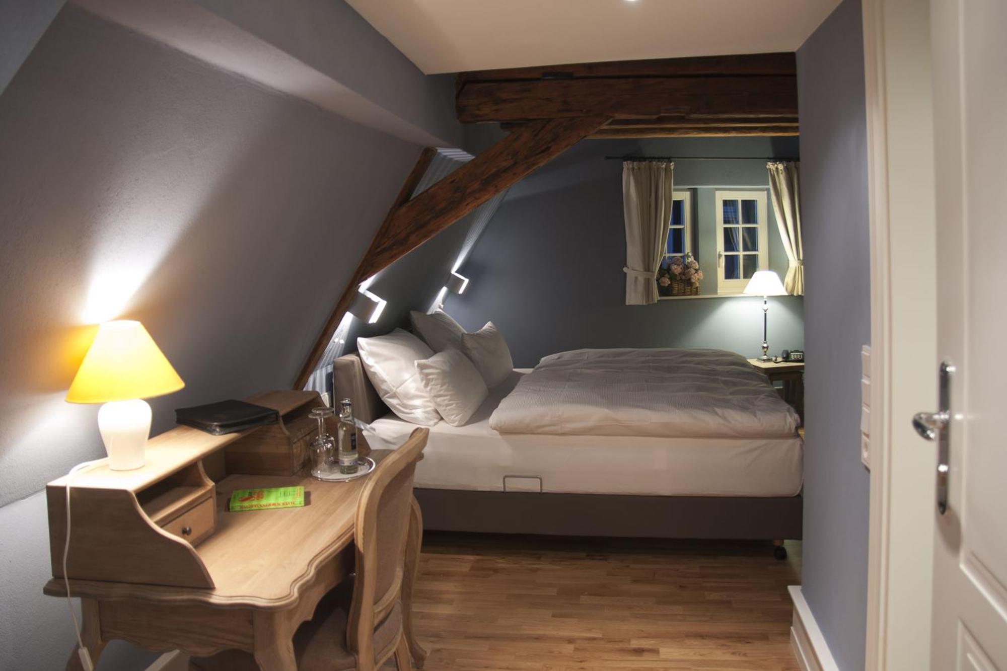 Weinhotel Eltvinum Eltville am Rhein Esterno foto